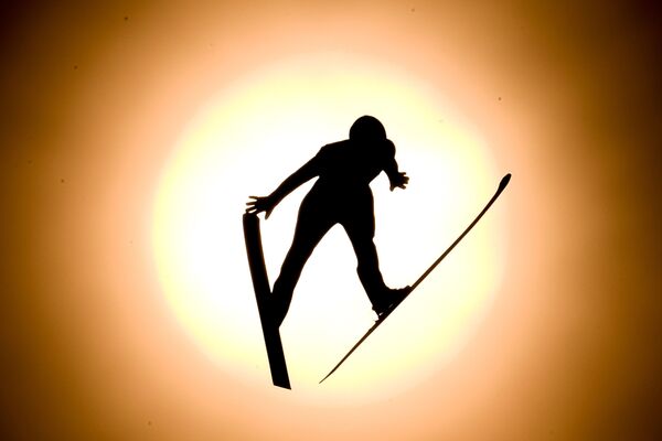 Лееви Мутру (Финляндия) во время тренировки перед началом соревнований в лыжном двоеборье среди мужчин на XXIII зимних Олимпийских играх. - 俄罗斯卫星通讯社