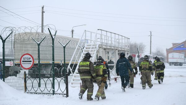 俄克麥羅沃州事故礦井井下搜救工作因爆炸危險暫停 - 俄羅斯衛星通訊社