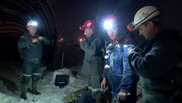 俄克麥羅沃州事故礦井又有12名遇難者遺體升井 - 俄羅斯衛星通訊社