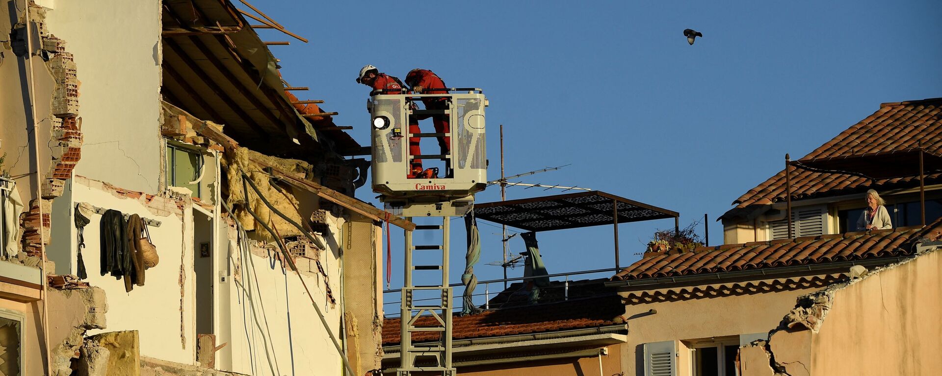 法國樓房坍塌導致4人受傷 5人可能被埋 - 俄羅斯衛星通訊社, 1920, 07.12.2021