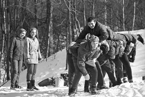  1976年，冬季運動。 - 俄羅斯衛星通訊社