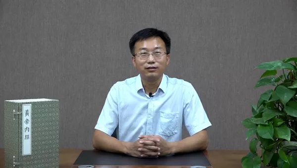 齊村鎮醫院副主任醫師馬建 - 俄羅斯衛星通訊社