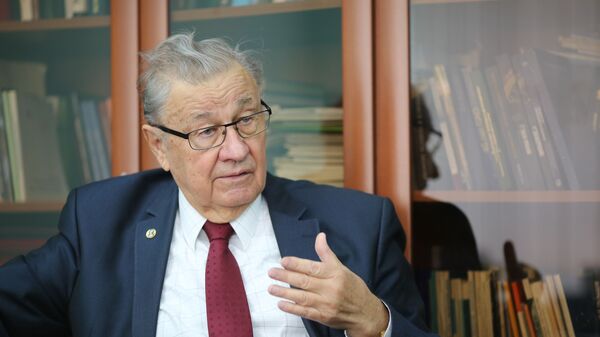 Гелий Жеребцов - 俄羅斯衛星通訊社