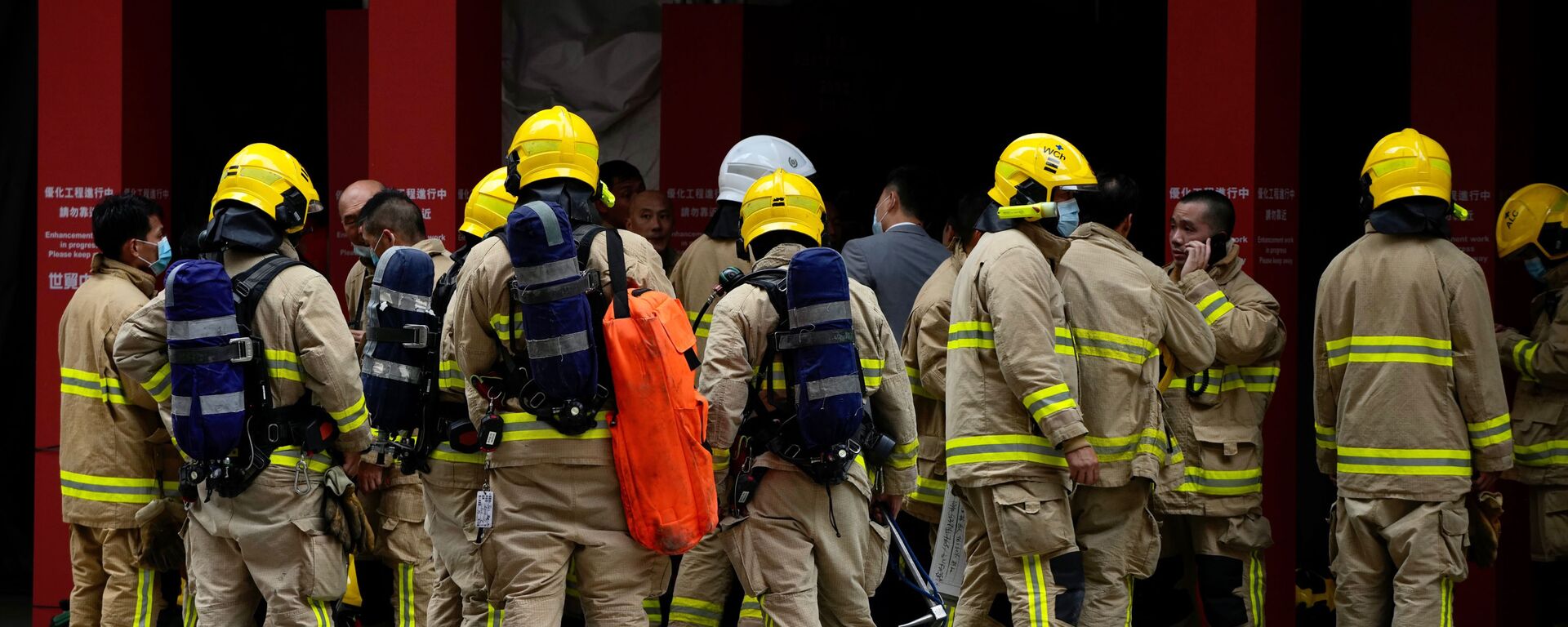 香港火災致44人遇難，警方拘捕3人涉嫌誤殺 - 俄羅斯衛星通訊社, 1920, 27.11.2025