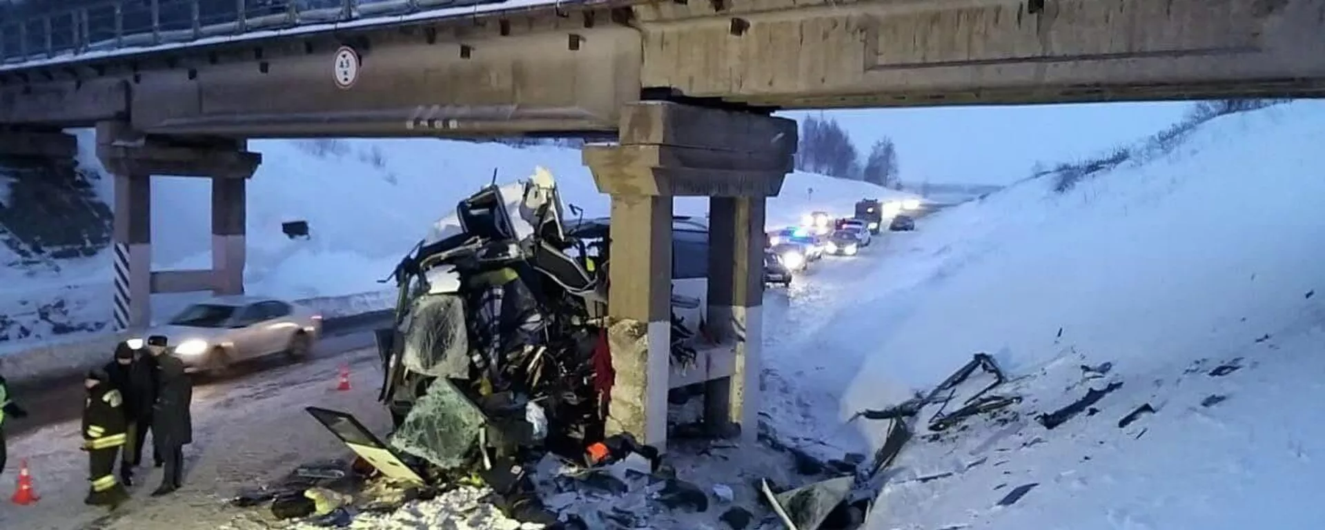 俄內務部：梁贊州致5人死亡的交通事故或由大巴司機疲勞駕駛引起 - 俄羅斯衛星通訊社, 1920, 02.01.2022