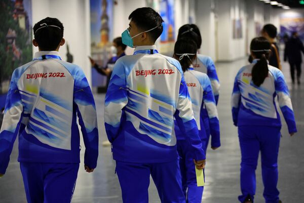 2022年北京冬奥会主新闻中心的志愿者。 - 俄罗斯卫星通讯社