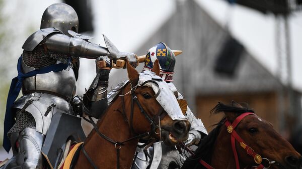 英格兰中世纪战马肩高与现代矮种马相当 - 俄罗斯卫星通讯社
