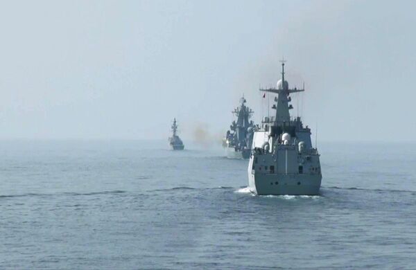1月18日-22日，俄罗斯、中国、伊朗海军在阿拉伯海北部水域及空域的阿曼湾举行CHIRU-2022联合军演。 - 俄罗斯卫星通讯社