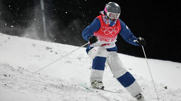 俄羅斯自由式滑雪選手波琳娜•丘迪諾娃 - 俄羅斯衛星通訊社