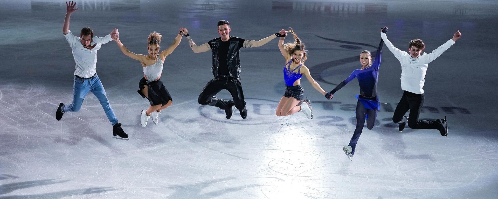 專家：俄花滑資格遭政治“綁架”，觀眾或難睹完整冬奧 - 俄羅斯衛星通訊社, 1920, 23.09.2025