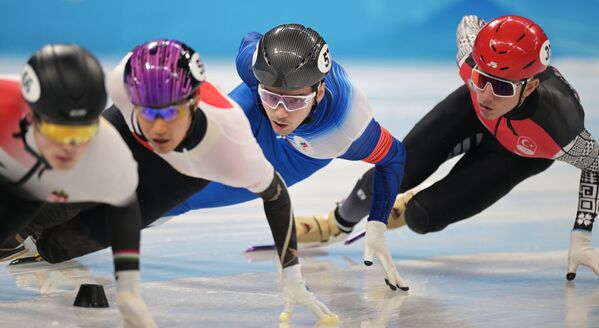 俄羅斯2022年北京冬奧會短道速滑運動員傑尼斯·艾拉佩強.