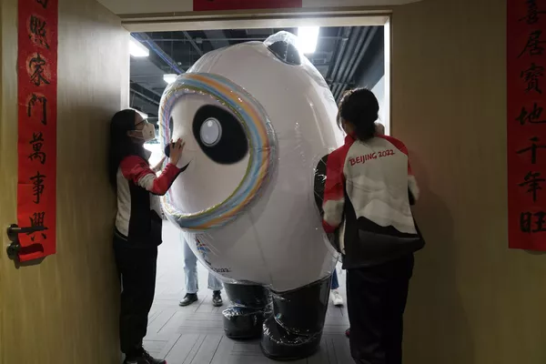 2022年北京冬奧會吉祥物“冰敦敦”。 2022年北京冬奧會吉祥物“冰敦敦”。 - 俄羅斯衛星通訊社