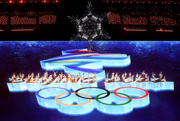 第24屆北京冬季奧運會閉幕式的演出。 - 俄羅斯衛星通訊社