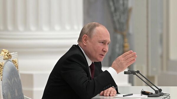 Президент РФ В. Путин провел заседание Совбеза РФ - 俄罗斯卫星通讯社