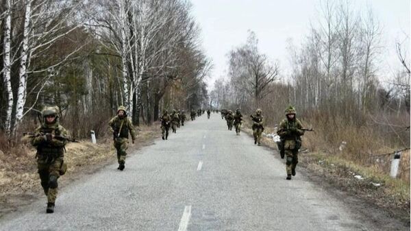 乌克兰安防委通过在全境实行紧急状态的决定 - 俄罗斯卫星通讯社
