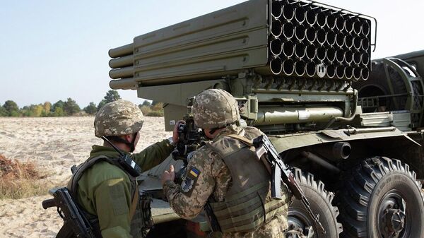 乌克兰军队多管火箭炮 - 俄罗斯卫星通讯社
