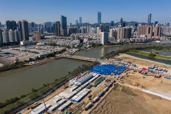 香港方艙醫院建設工地。 香港方艙醫院建設工地。 - 俄羅斯衛星通訊社