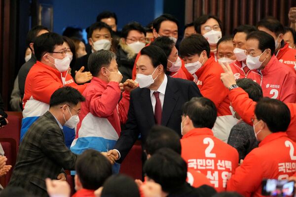 韩国最大在野党国民力量党候选人尹锡悦于周四当选韩国新一任总统。 - 俄罗斯卫星通讯社