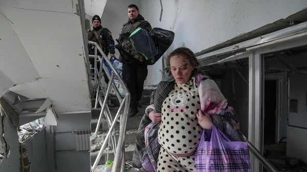 乌克兰利用怀孕模特造假“妇产医院被炸”栽赃俄军 - 俄罗斯卫星通讯社