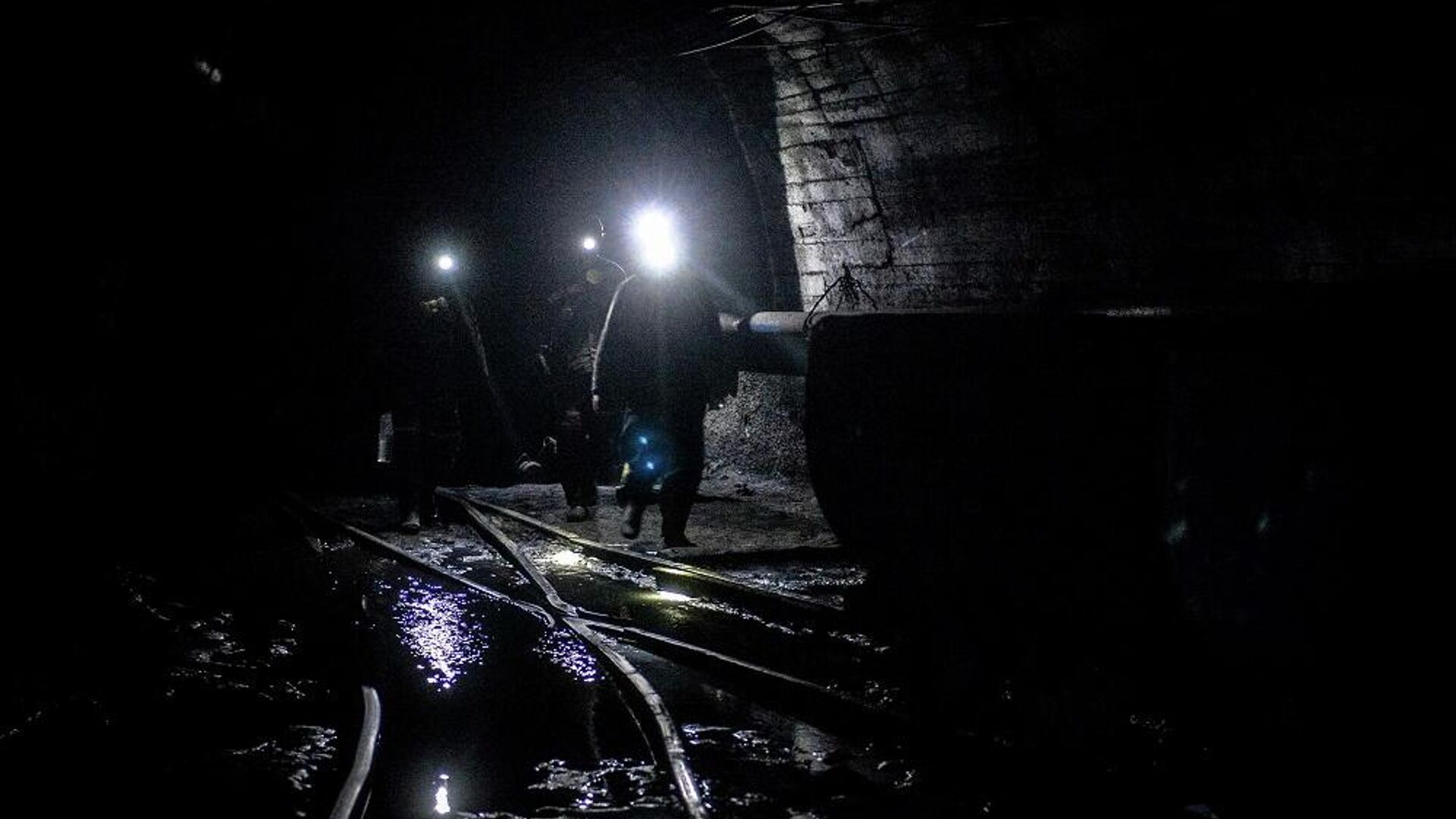 俄庫茲巴斯地區礦井事故中190名礦工獲救，1人受傷 - 俄羅斯衛星通訊社, 1920, 05.07.2022