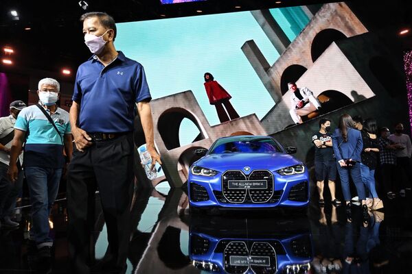 德国宝马展台上展出的BMW i4汽车。 - 俄罗斯卫星通讯社
