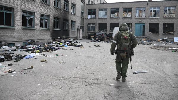 人民警察：顿涅茨克共和国4名士兵牺牲11人受伤