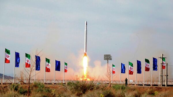 伊朗“法塔赫”新型高超音速导弹 - 俄罗斯卫星通讯社