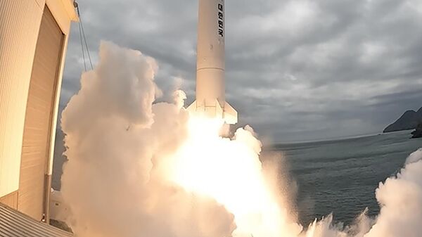 韓國發射火箭 - 俄羅斯衛星通訊社