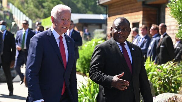 美國總統拜登和南非總統拉馬福薩 - 俄羅斯衛星通訊社