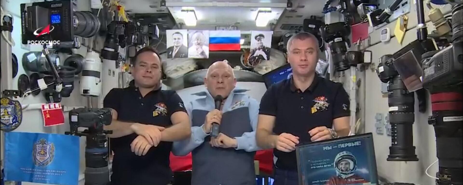 俄宇航员在国际空间站向俄罗斯民众祝贺宇航节 - 俄罗斯卫星通讯社, 1920, 12.04.2022