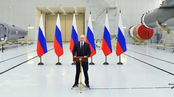 普京总统：美国制裁俄罗斯航天工业是在企图遏制其发展