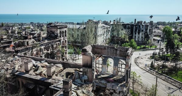 被战火损毁的马里乌波尔市中心。 - 俄罗斯卫星通讯社