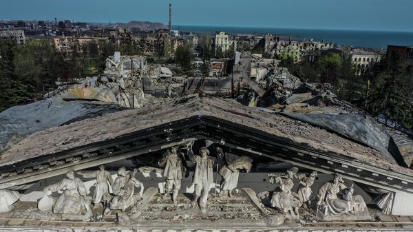 被炸的馬里烏波爾劇院 - 俄羅斯衛星通訊社