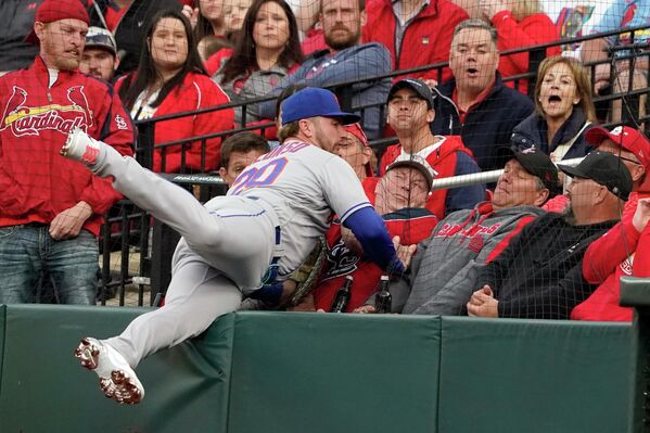 美國職棒大聯盟紐約大都會隊和聖路易斯紅雀隊的比賽瞬間。 - 俄羅斯衛星通訊社