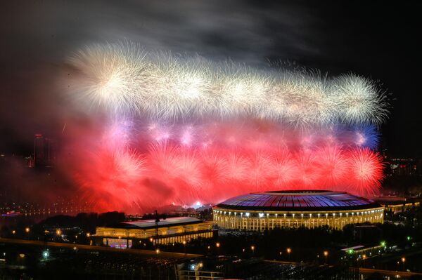 为庆祝伟大的卫国战争胜利在莫斯科燃放的烟花。 - 俄罗斯卫星通讯社