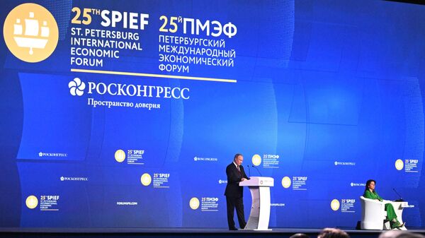 普京总统：欧洲已在非正式探讨制裁坚持自我国家问题  其中包括欧盟成员国 - 俄罗斯卫星通讯社