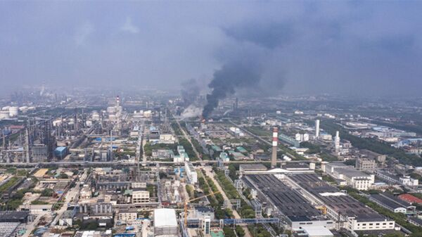 上海石化化工部發生火災 - 俄羅斯衛星通訊社