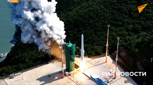 韓國“世界號”火箭自航天中心發射升空 - 俄羅斯衛星通訊社
