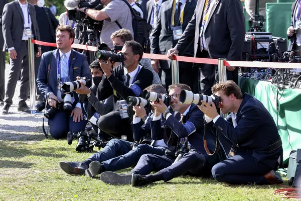 七国集团峰会（G7）上的摄影记者。 - 俄罗斯卫星通讯社