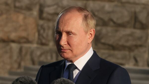 普京总统：西方把数百万乌克兰人当作地缘政治游戏的牺牲品