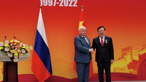 夏宝龙：中俄世代友好、合作共赢将继续为世界带来更多稳定性和确定性