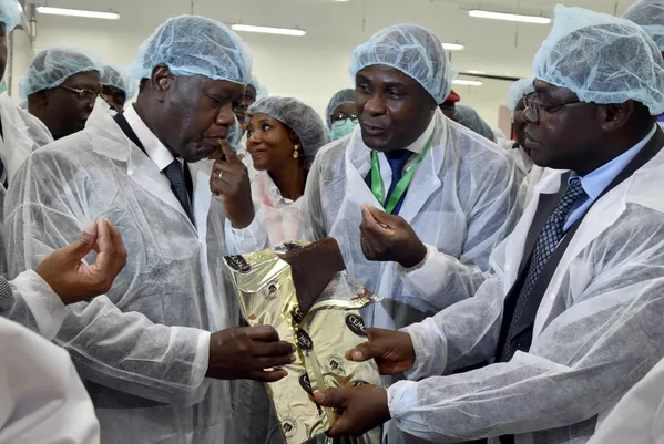 科特迪瓦總統瓦塔拉在阿比讓的法國賽夢(CEMOI)巧克力工廠開幕式上致賀詞 科特迪瓦總統瓦塔拉在阿比讓的法國賽夢(CEMOI)巧克力工廠開幕式上致賀詞 - 俄羅斯衛星通訊社