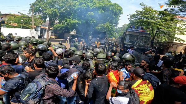 斯里蘭卡抗議者已闖進總理辦公室 - 俄羅斯衛星通訊社