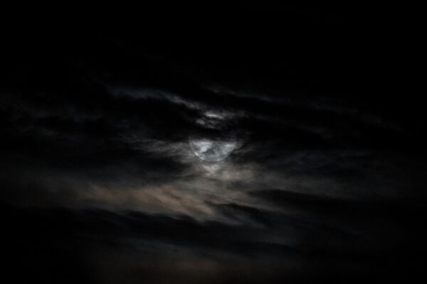 華盛頓上空拍攝到的超級月亮。 - 俄羅斯衛星通訊社