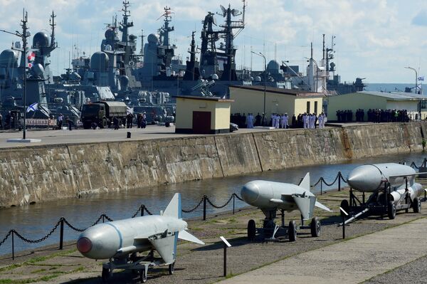 喀琅施塔得軍港舉行海軍節閱兵式彩排活動。 - 俄羅斯衛星通訊社