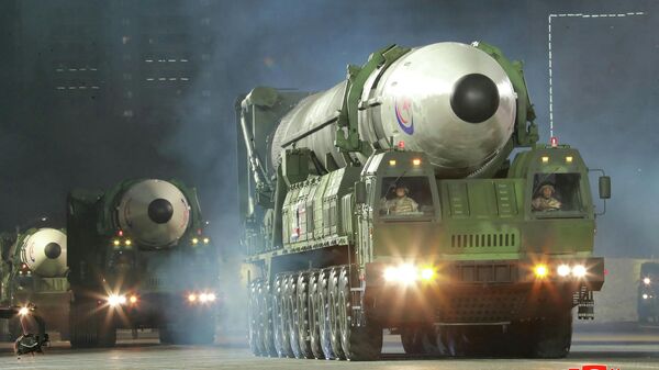 Межконтинентальные баллистические ракеты Хвасон-17, Северная Корея - 俄罗斯卫星通讯社