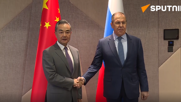 拉夫罗夫在塔什干与中国外长举行会谈 - 俄罗斯卫星通讯社