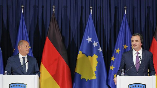 德国总理奥拉夫·朔尔茨与科索沃总理阿尔宾·库尔蒂 - 俄罗斯卫星通讯社