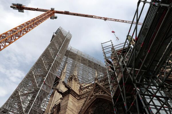 重建中的法国巴黎圣母院。 - 俄罗斯卫星通讯社