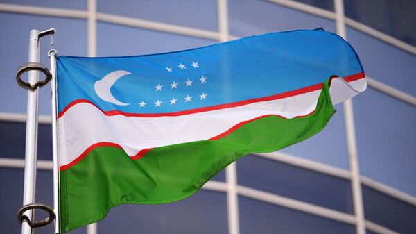 Флаг Узбекистана  - 俄罗斯卫星通讯社